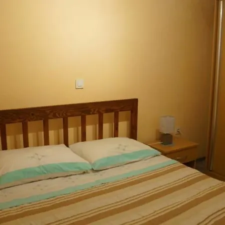 Renessa Apartment